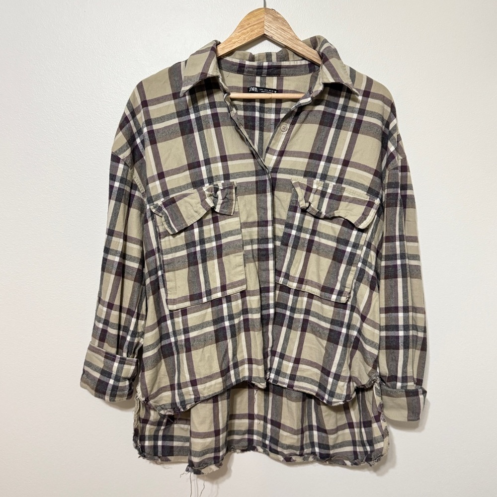 Zara Oversized Plaid Button Up Flannel Size Large Tan Purple Women’s Fall